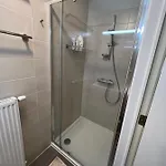 Beautiful 3 Bedroom Garden-appartment Near Knokke-strand Bar *